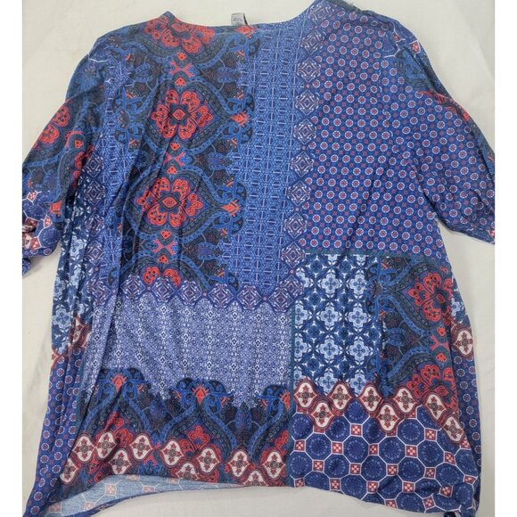 Catherines Women's 3/4 Sleeve Blue Red Print Women's Shirt Top Crystal Accent 3X - Picture 4 of 7